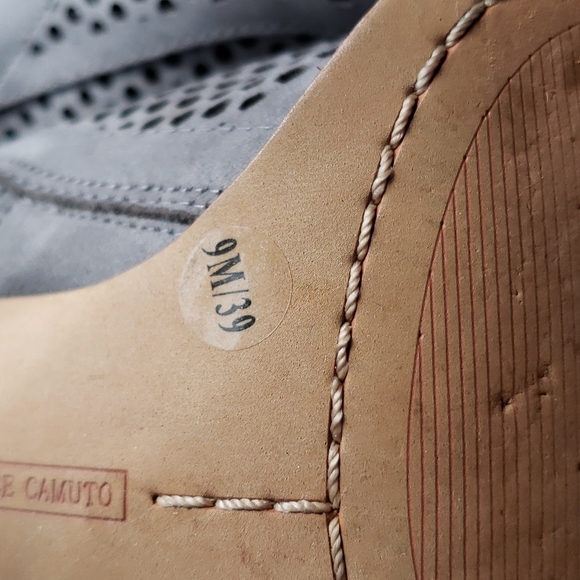 Vince Camuto Boots - Picture 8 of 11